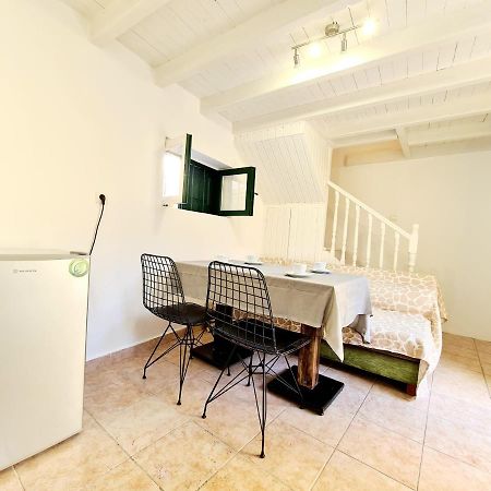 Piccolo Modern Suites Old Town Rhodes City Екстериор снимка