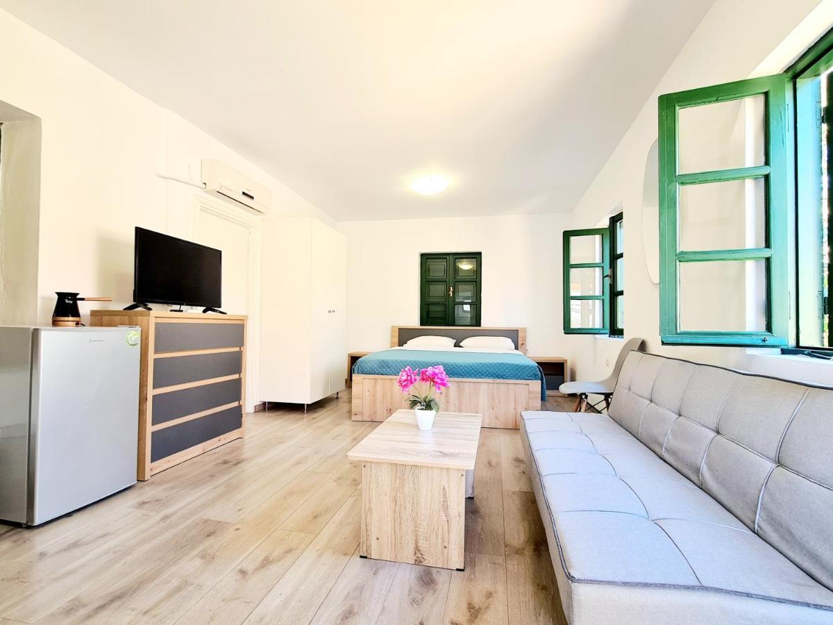 Piccolo Modern Suites Old Town Rhodes City Екстериор снимка