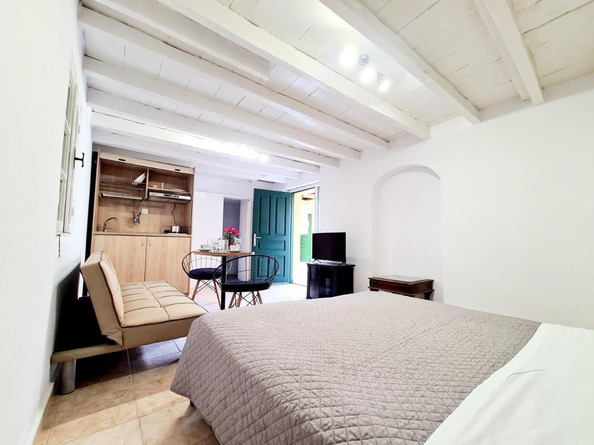 Piccolo Modern Suites Old Town Rhodes City Екстериор снимка