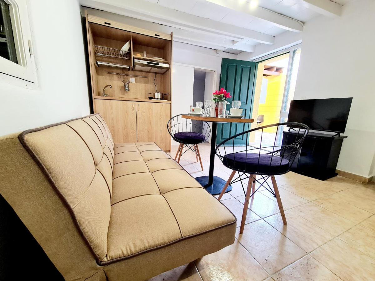 Piccolo Modern Suites Old Town Rhodes City Екстериор снимка