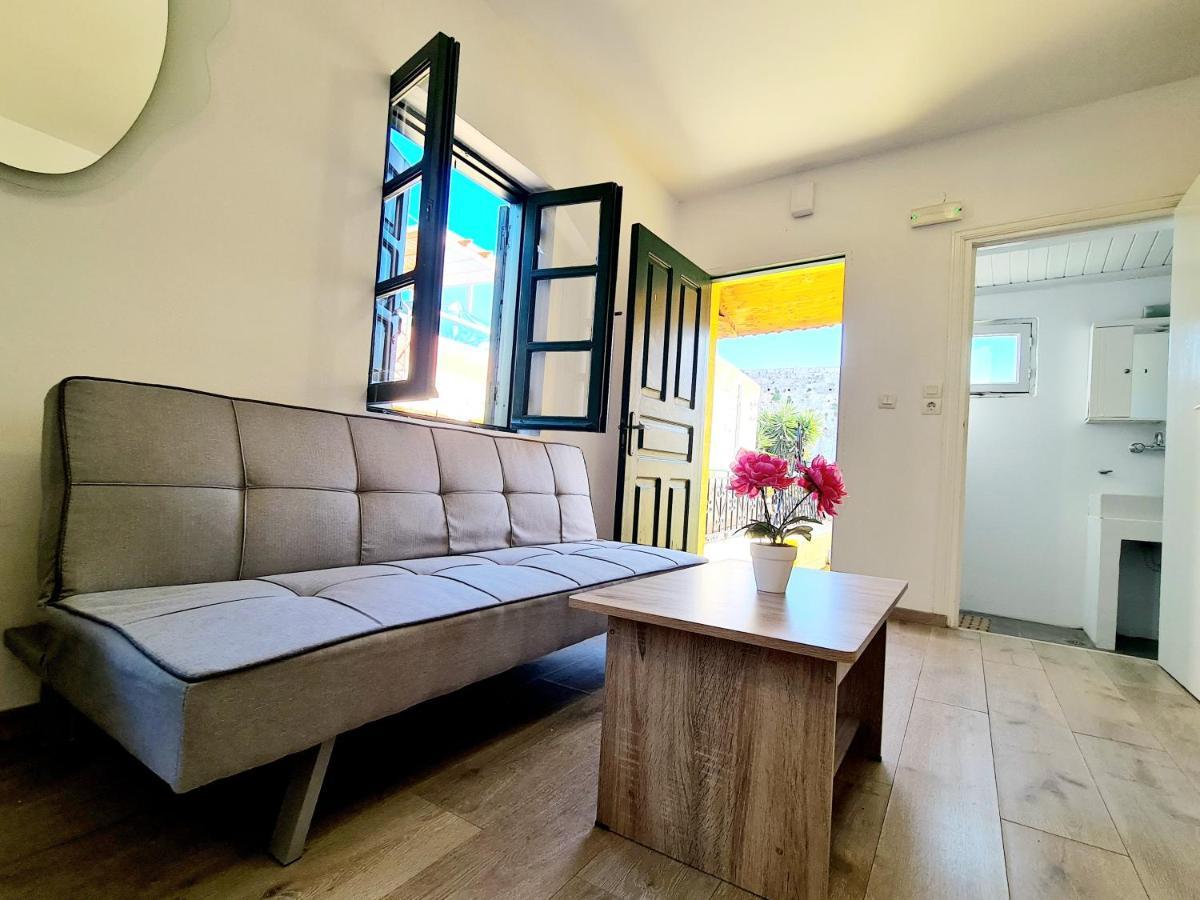 Piccolo Modern Suites Old Town Rhodes City Екстериор снимка