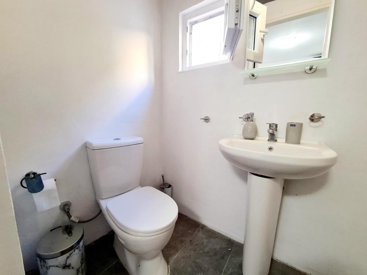 Piccolo Modern Suites Old Town Rhodes City Екстериор снимка