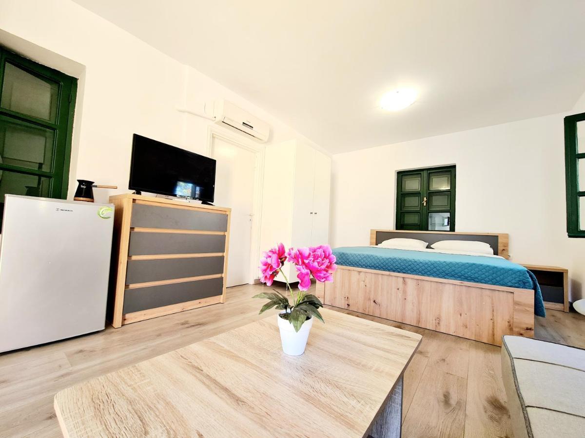 Piccolo Modern Suites Old Town Rhodes City Екстериор снимка