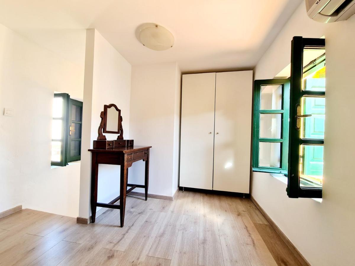Piccolo Modern Suites Old Town Rhodes City Екстериор снимка