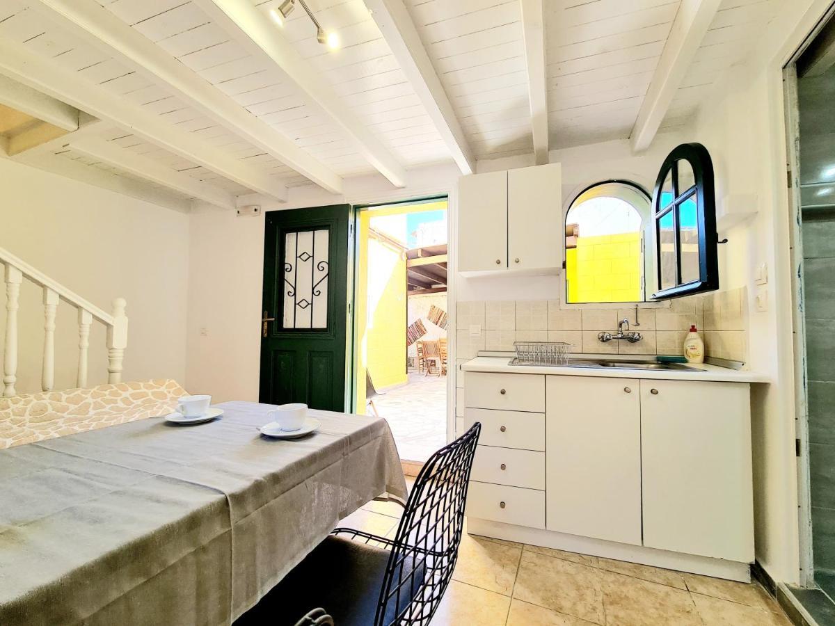 Piccolo Modern Suites Old Town Rhodes City Екстериор снимка