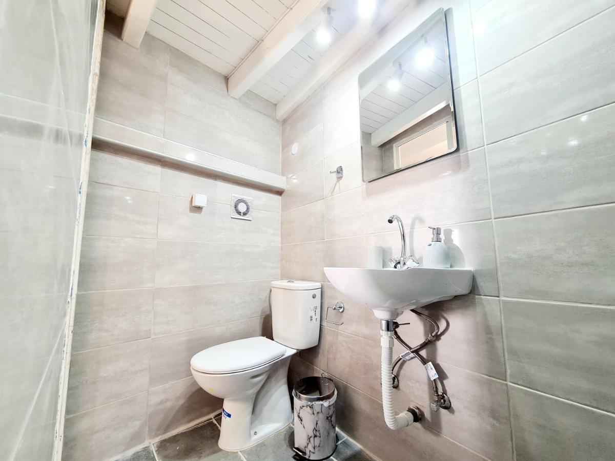 Piccolo Modern Suites Old Town Rhodes City Екстериор снимка
